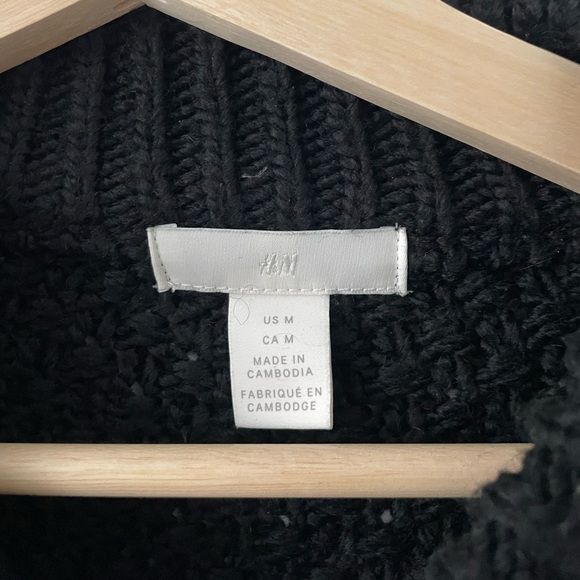 H&M Black Cable Knit Sweater - Picture 3 of 6